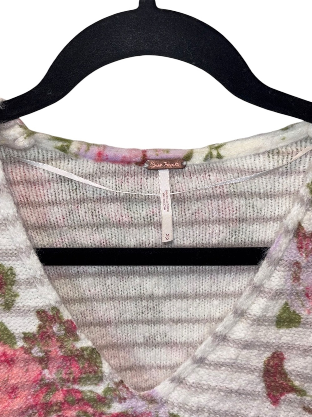 Free People Bed Of Roses Pullover Cropped Sweater Candy Combo M - Picture 8 of 16